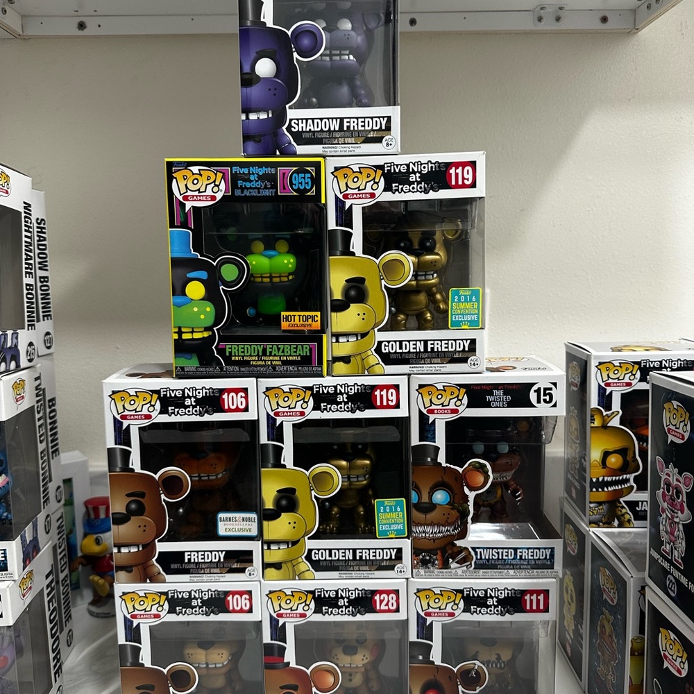 Five Nights at Freddy's Funko Pop bundle of 29